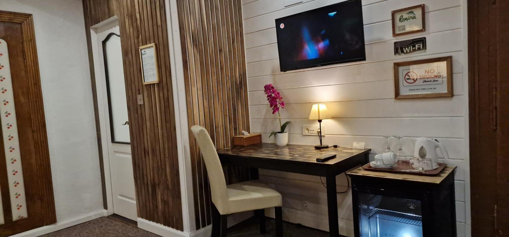 Guesthouse Postavarului Брашов Екстер'єр фото